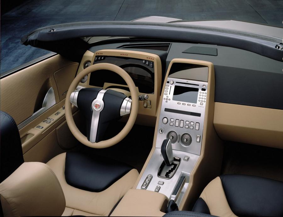  Cadillac Evoq Concept 1999 года  (фото 25 из 41)